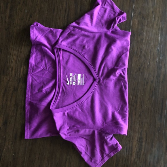 Nike workout t-shirt - Picture 4 of 6